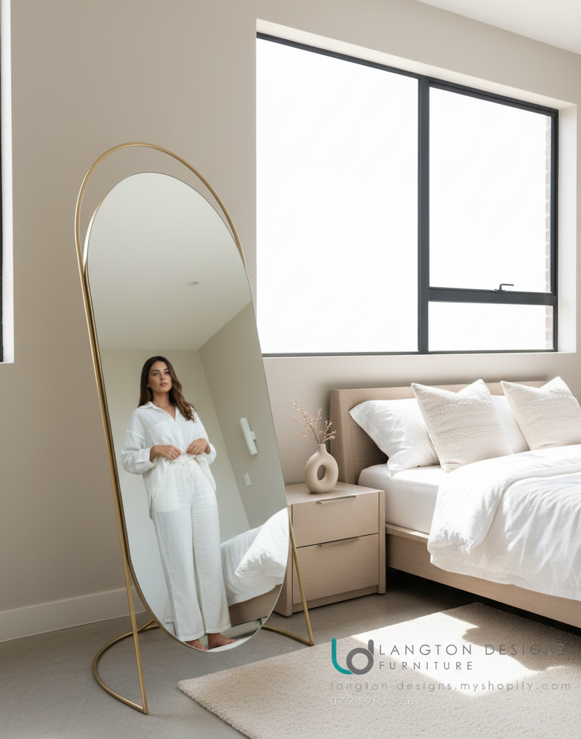 Oval mirror