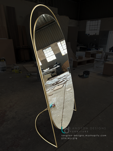 Oval mirror