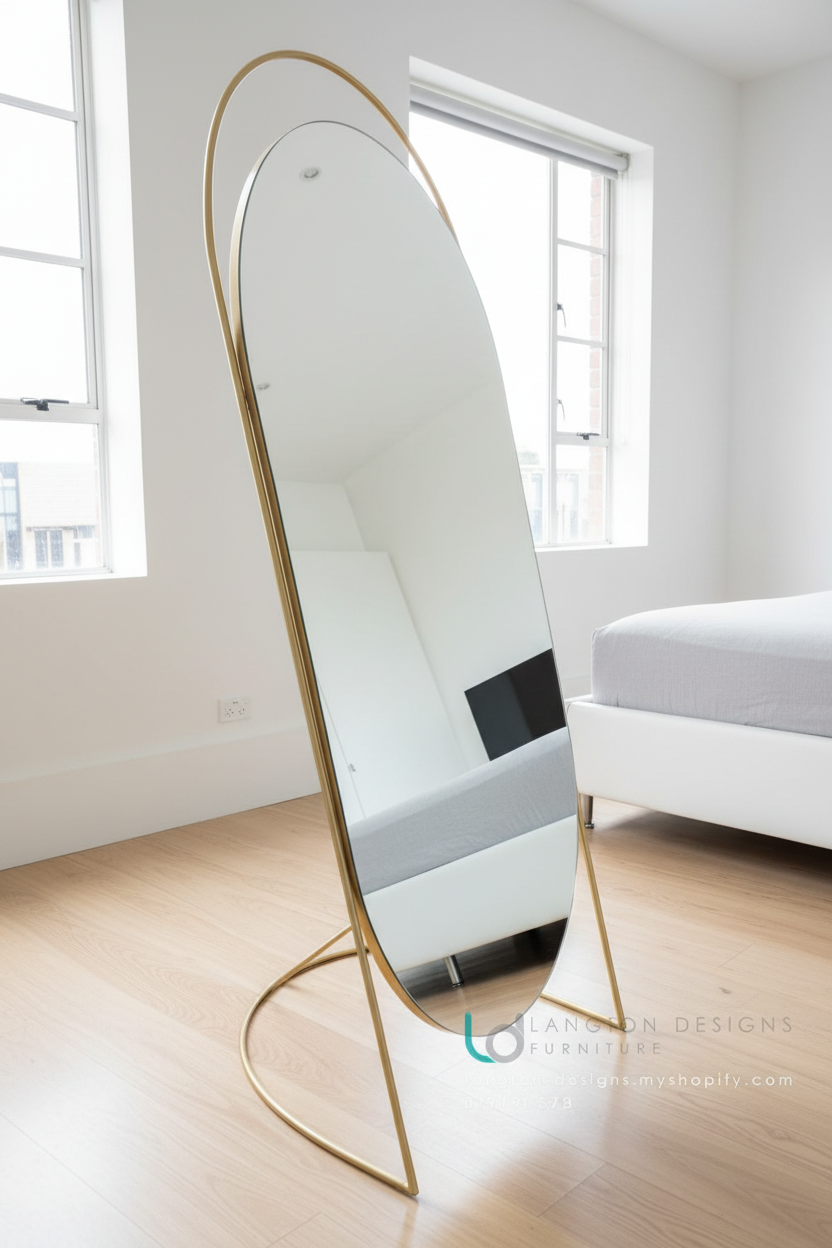 Oval mirror