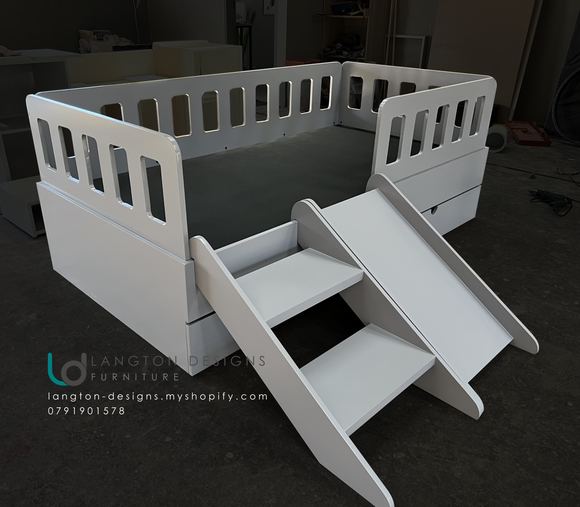 Tumi - 02