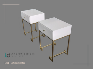 Didi - 02 pedestal