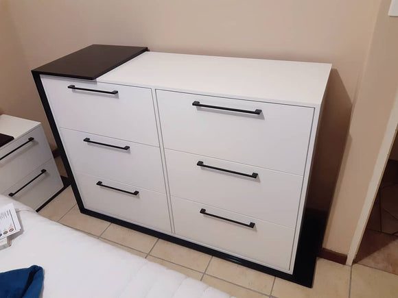 Loyi - 01 chest